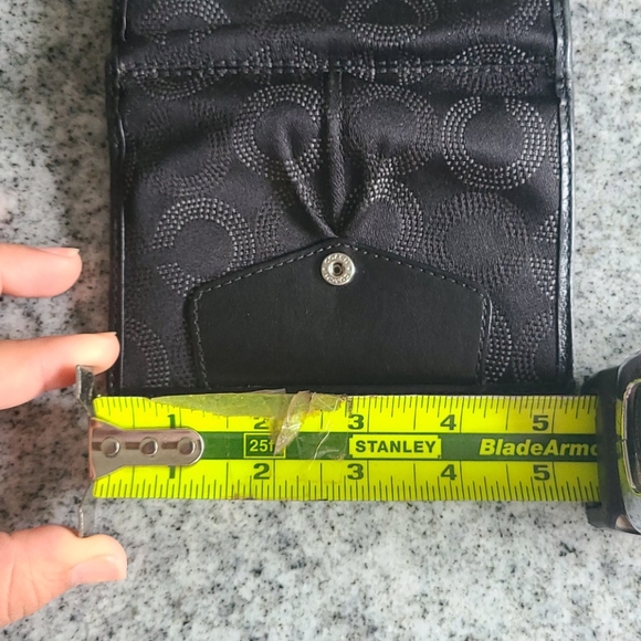 Authentic Coach signature  wallet - Picture 6 of 9